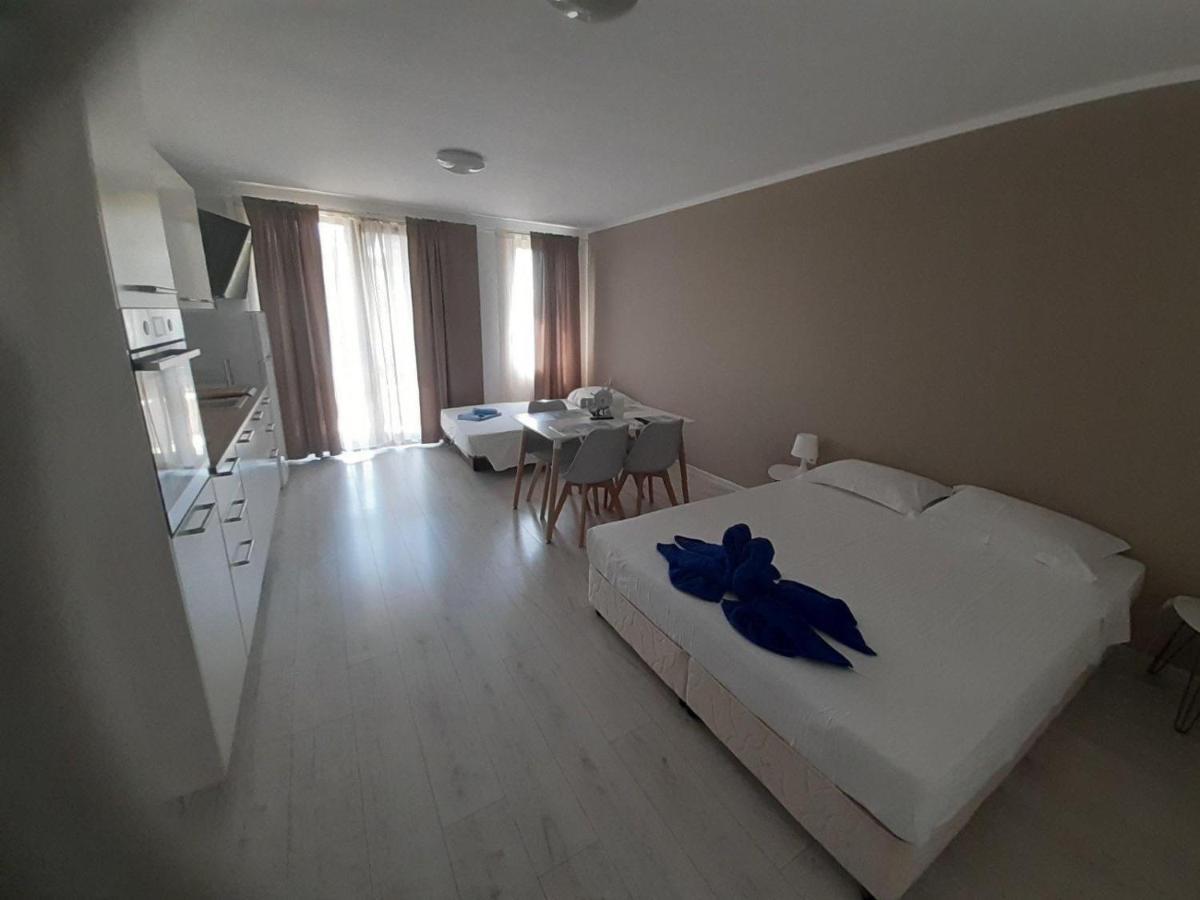 Summer Apartments Kabakum Golden Sands Eksteriør billede